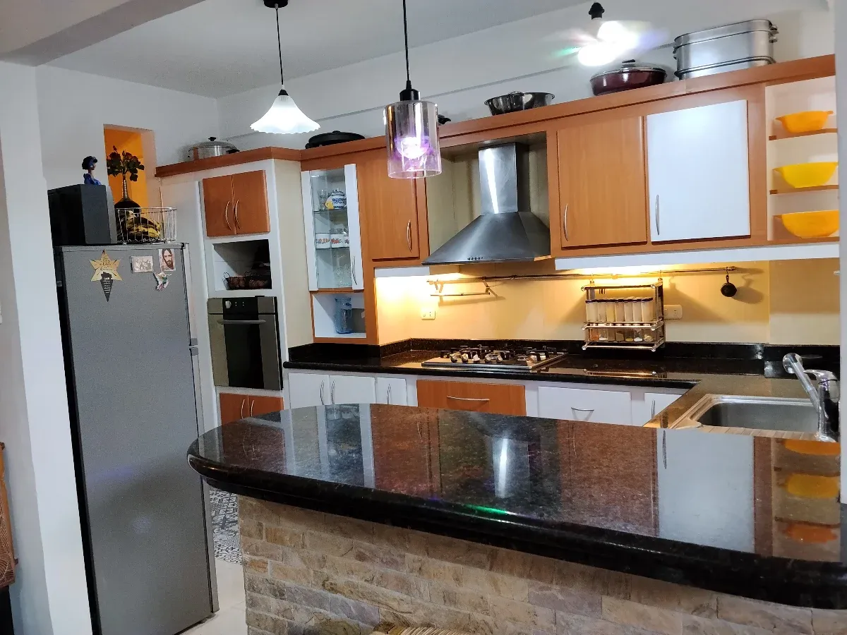 HERMOSO APARTAMENTO TIPO CASA CON ANEXO - 6