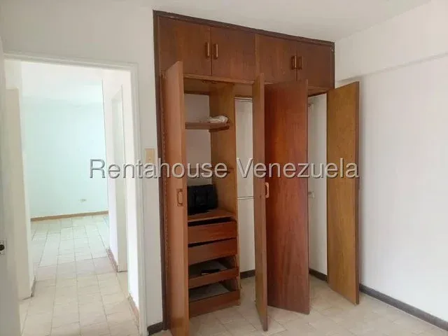 Apartamento en venta piso bajo Parroquia San Juan  - 4