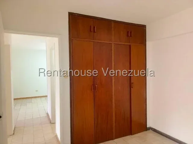 Apartamento en venta piso bajo Parroquia San Juan  - 5