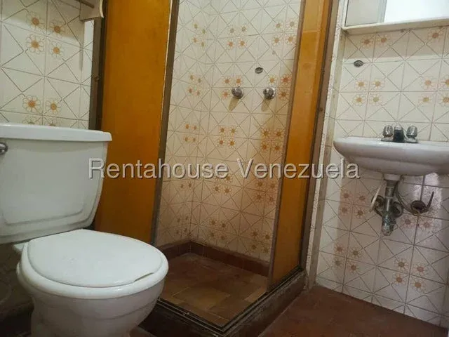 Apartamento en venta piso bajo Parroquia San Juan  - 9