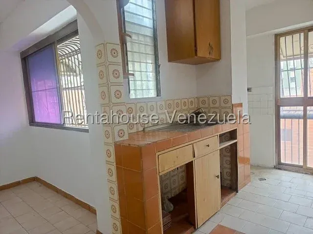 Apartamento en venta piso bajo Parroquia San Juan  - 15