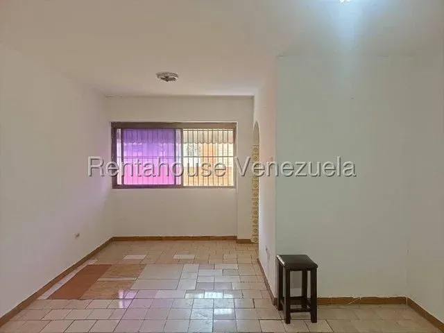 Apartamento en venta piso bajo Parroquia San Juan  - 18
