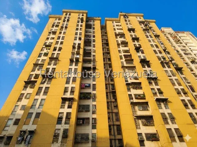 Apartamento en venta piso bajo Parroquia San Juan  - 2