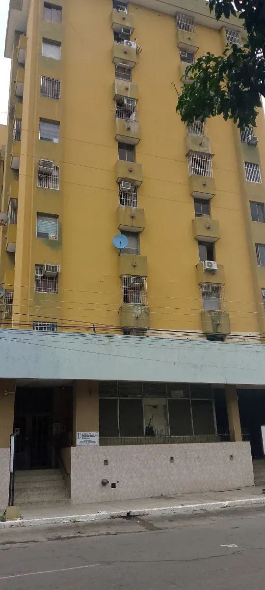 Apartamento en pleno centro de Guacara  - 2