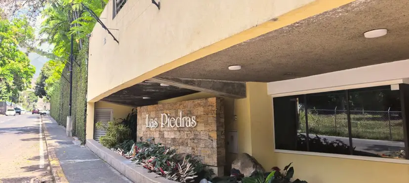 Exclusiva y Hermosa  Casa en Los Chorros 