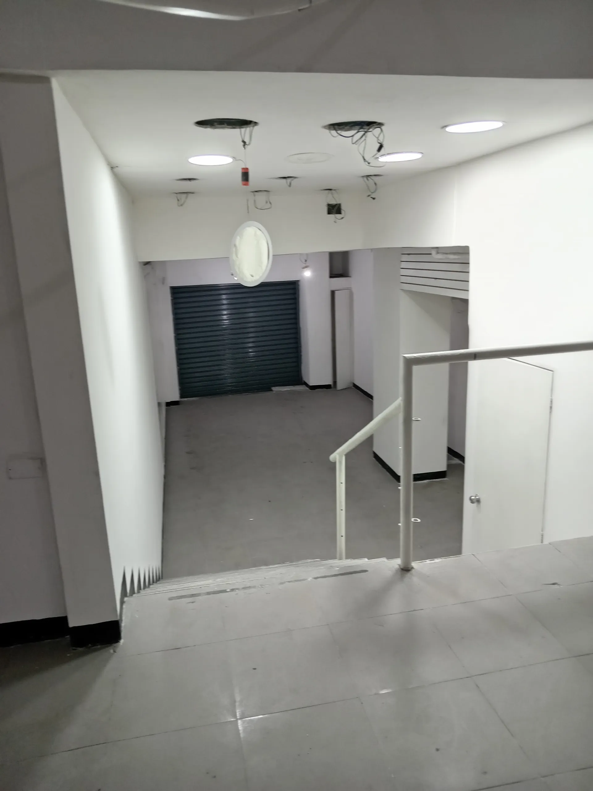 Excelente e inmejorable punto comercial en pleno centro de Caracas - 4