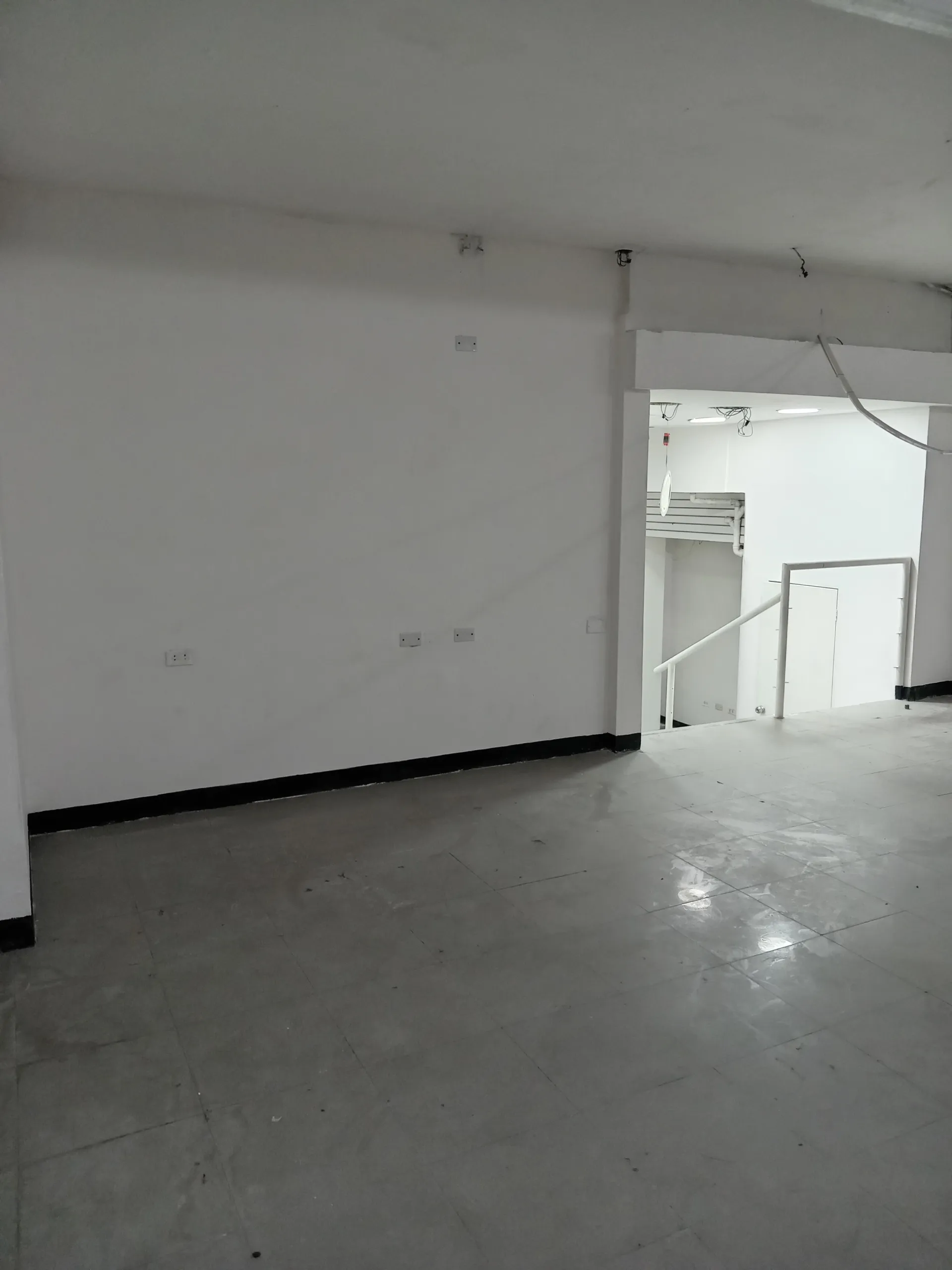 Excelente e inmejorable punto comercial en pleno centro de Caracas - 6
