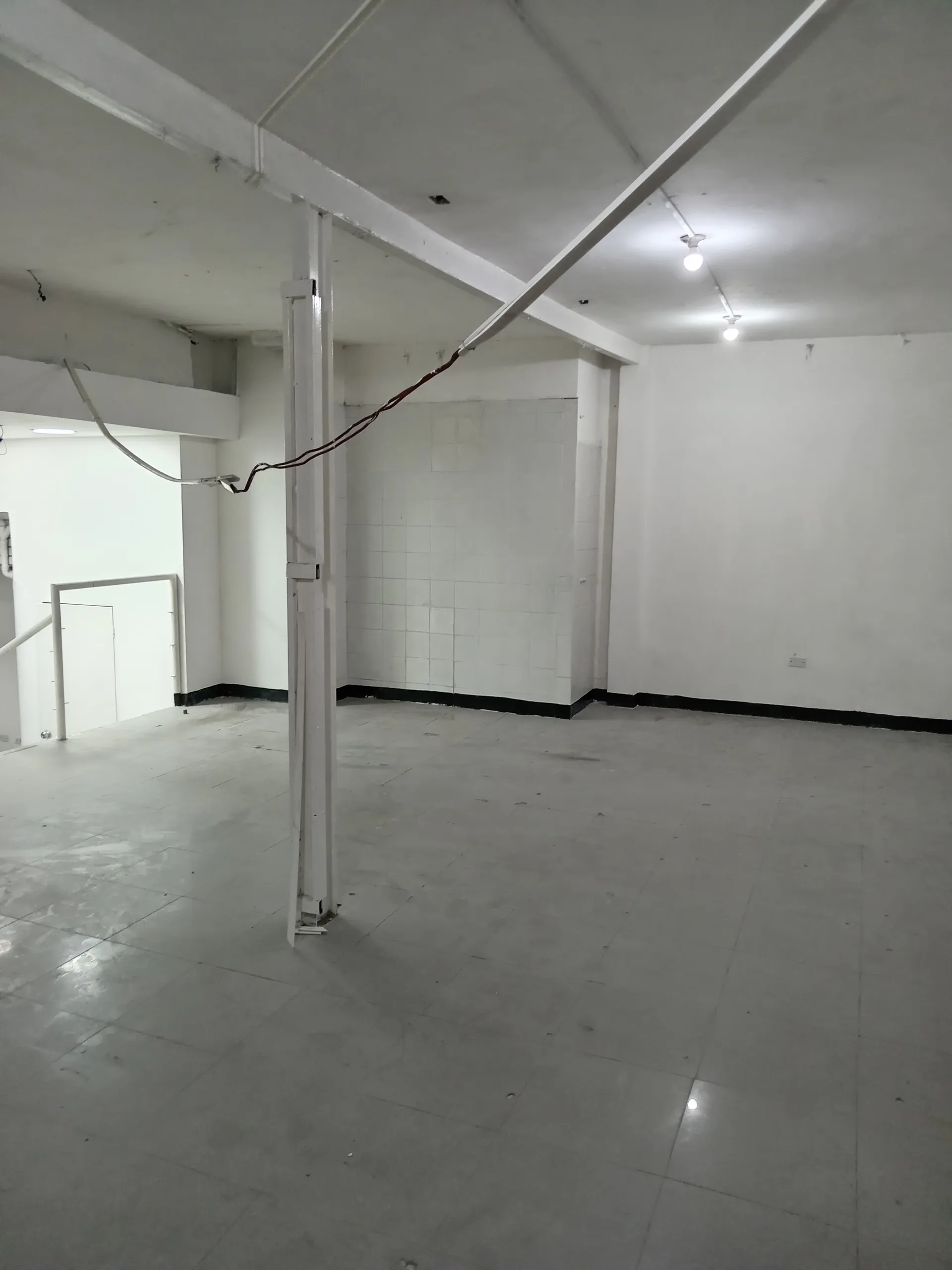 Excelente e inmejorable punto comercial en pleno centro de Caracas - 7