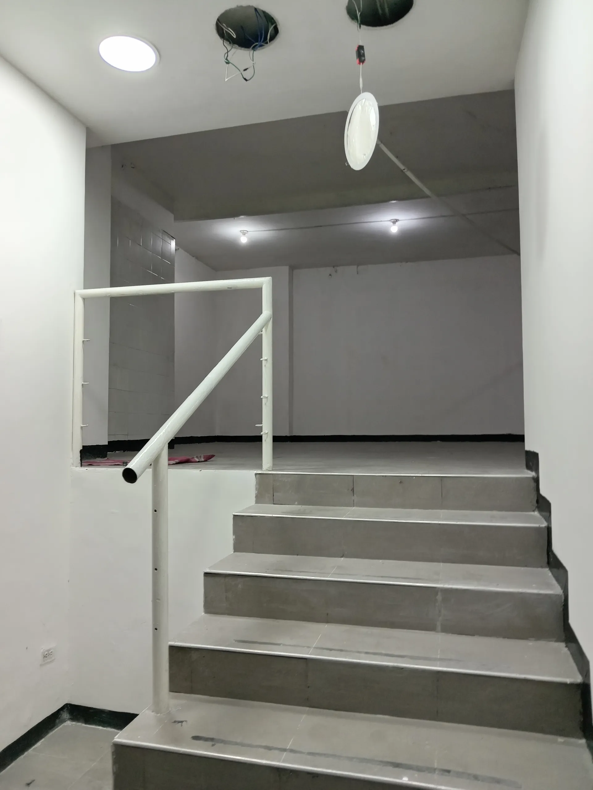 Excelente e inmejorable punto comercial en pleno centro de Caracas - 9