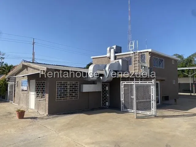Venta de Galpón Comercial (Oficina) en zona industrial maracaibo  - 7