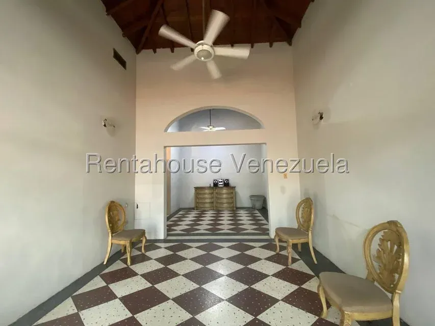 casa comercial en venta en sector Paraiso  maracaibo - 4