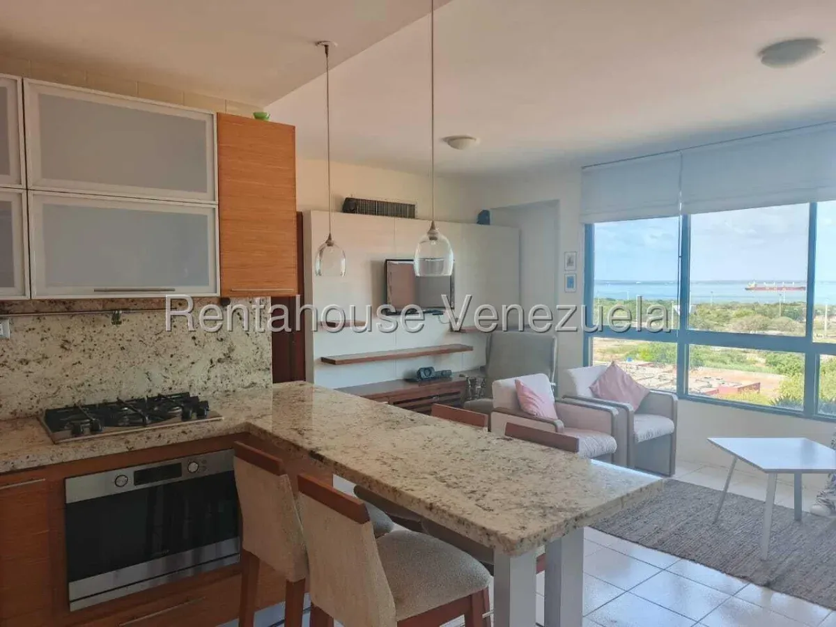 Apartamento en venta  en Av El milagro - 4