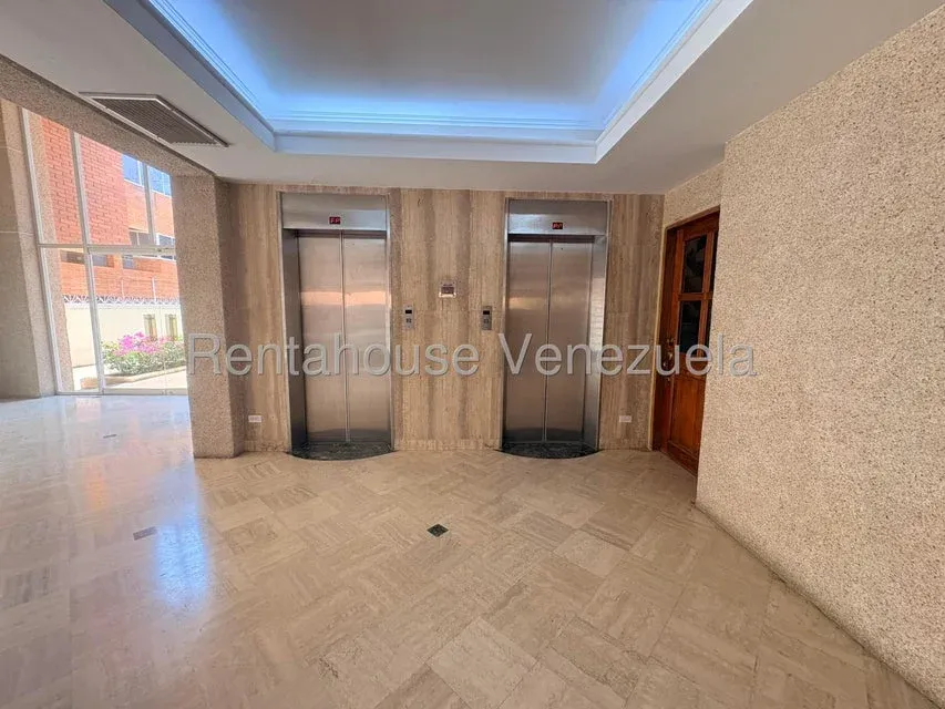 Apartamento en venta en La Lago 26-16479 - 11