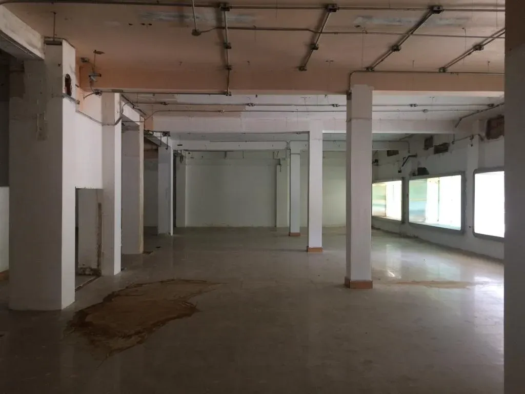 Local Comercial en Venta en Avenida Bella Vista  - 5