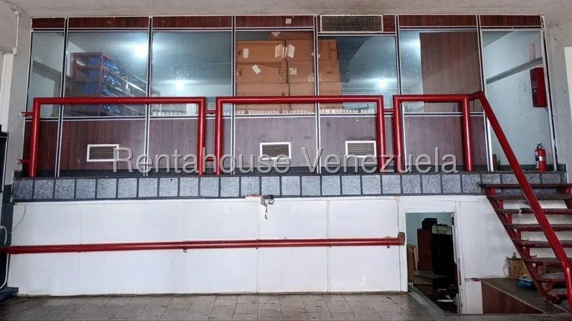 Local Comercial en alquiler en los haticos - 2