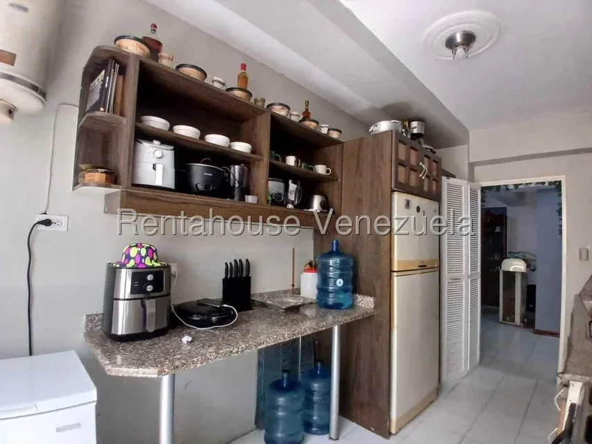 Apartamento en venta en Cecilio acosta 27-772 B R - 5