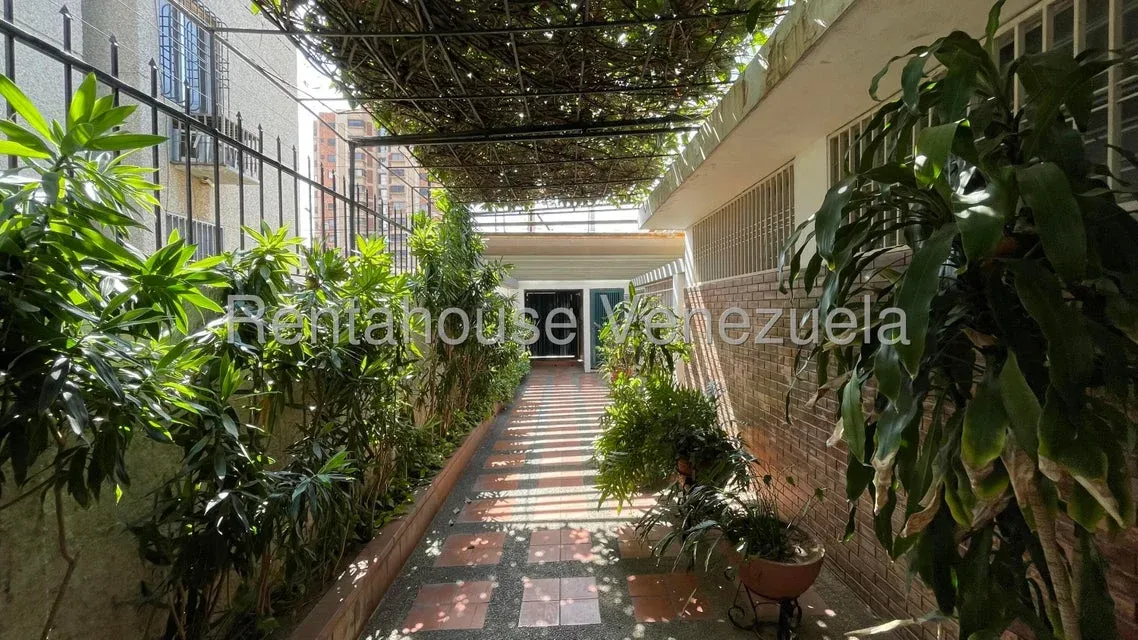 BR Apartamento en alquiler en Tierra Negra 26-16490