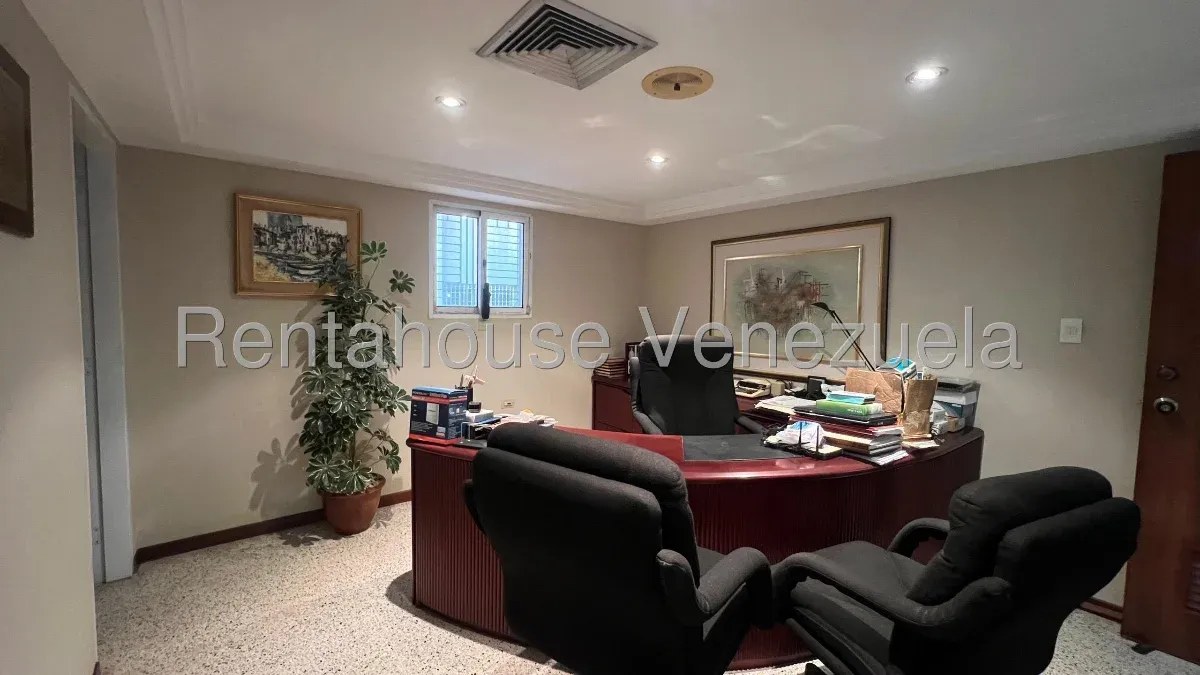 Comercial (Edificio galpon) en Venta en Las Mercedes - 3