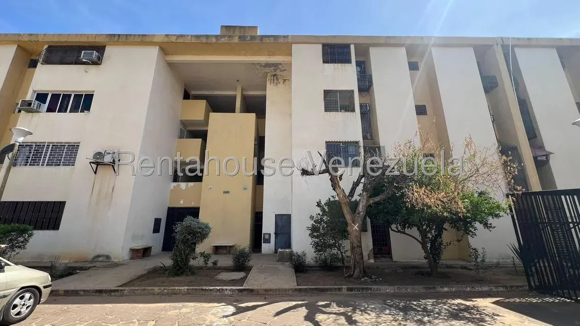  Apartamento en venta en  el cuji avenida goajira 