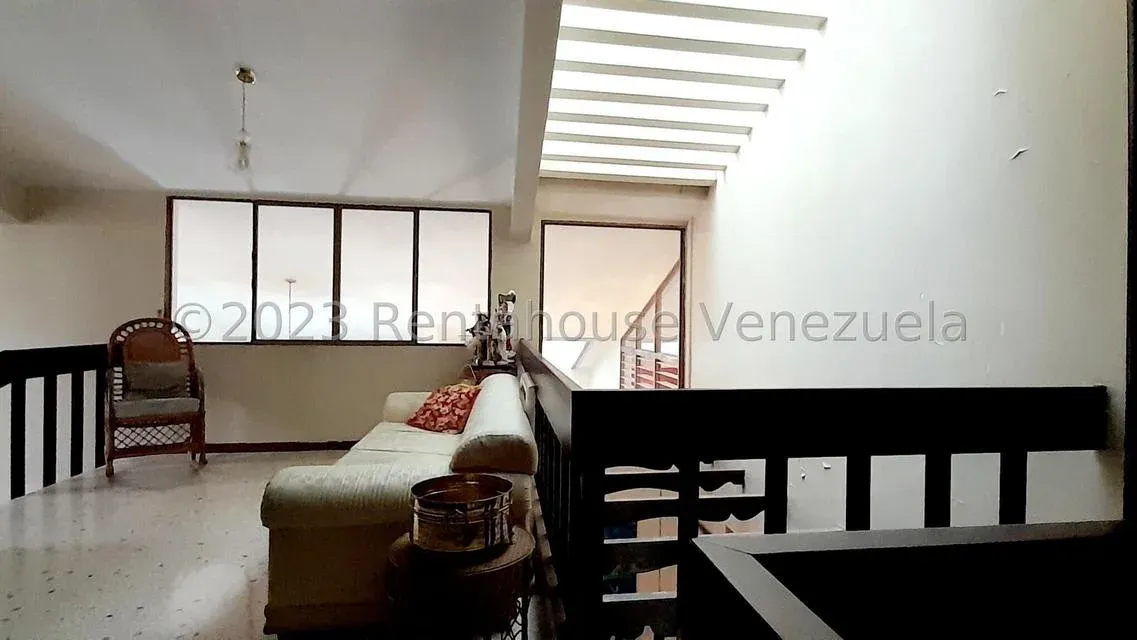 casa en venta en La Lago  24-2831 - 2