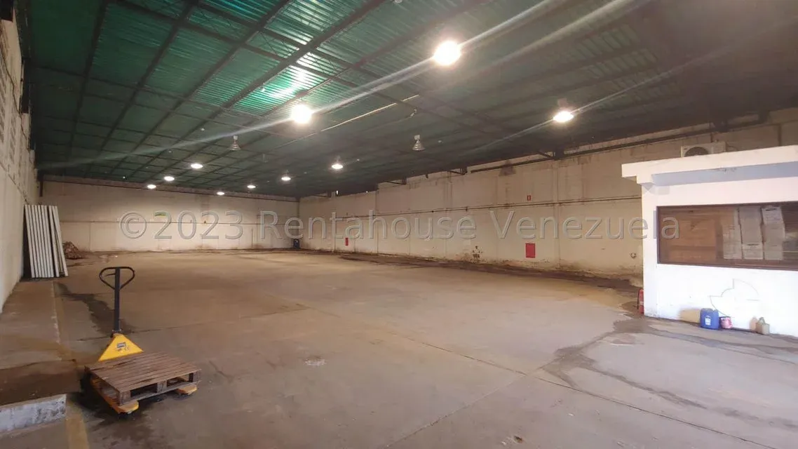 Galpon comercial en venta en Circunvalacion Dos  - 2