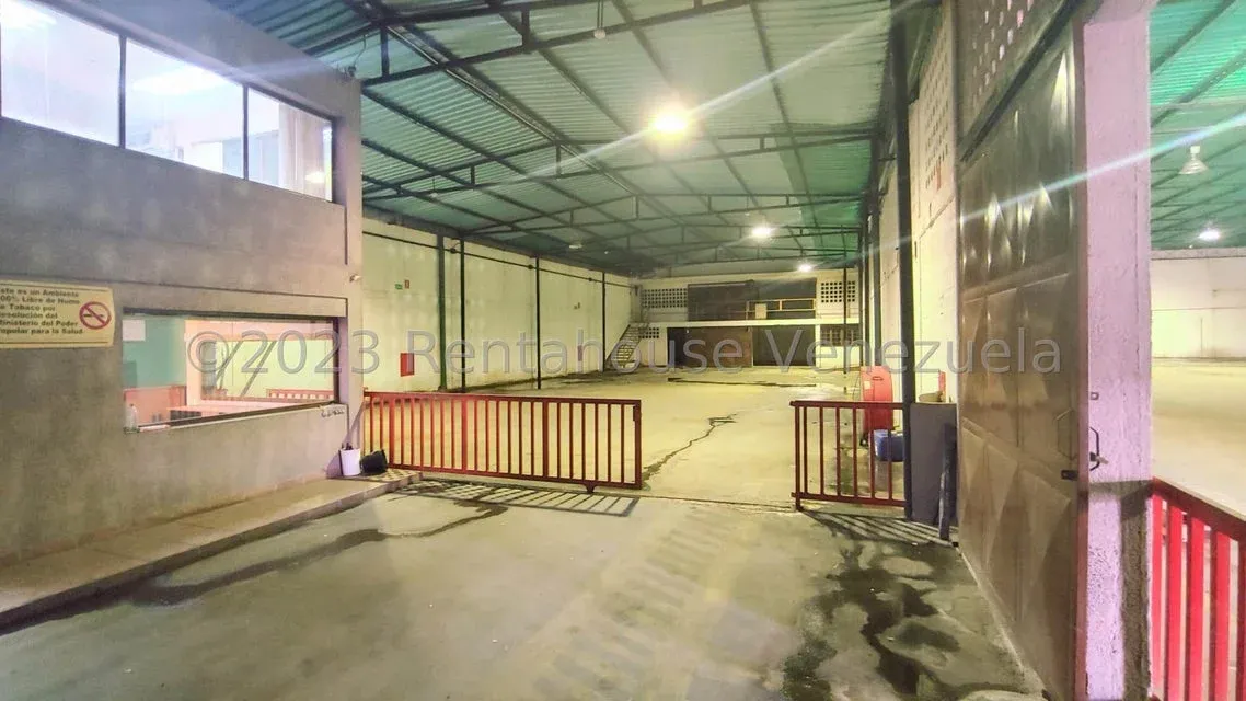Galpon comercial en venta en Circunvalacion Dos  - 3