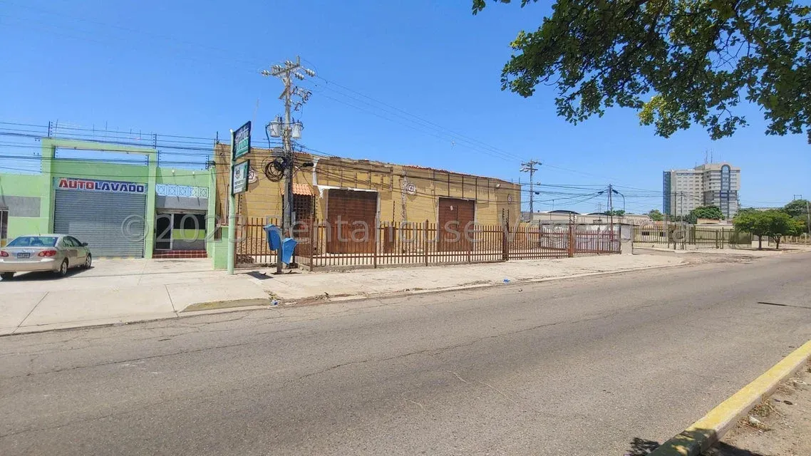 Galpon comercial en venta en Circunvalacion Dos  - 6