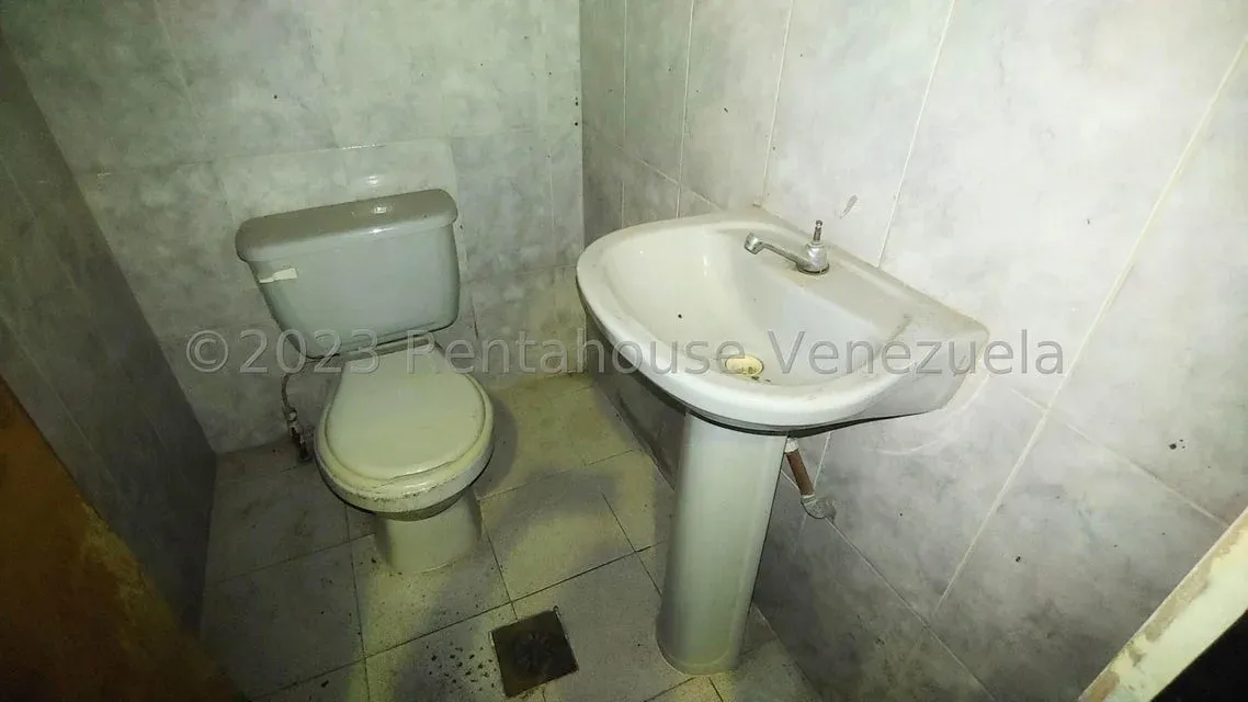 Galpon comercial en venta en Circunvalacion Dos  - 9