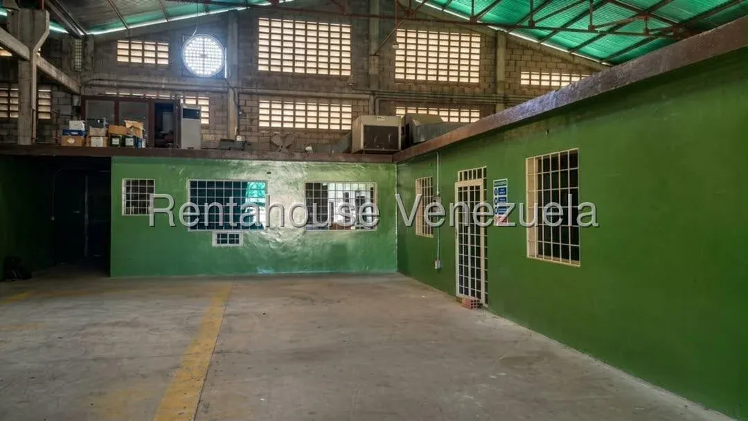 Galpón en venta en Zona Industrial Sur   - 3