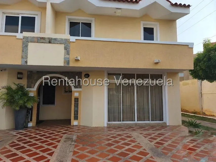 villa cerrada en venta en El Milagro Norte 