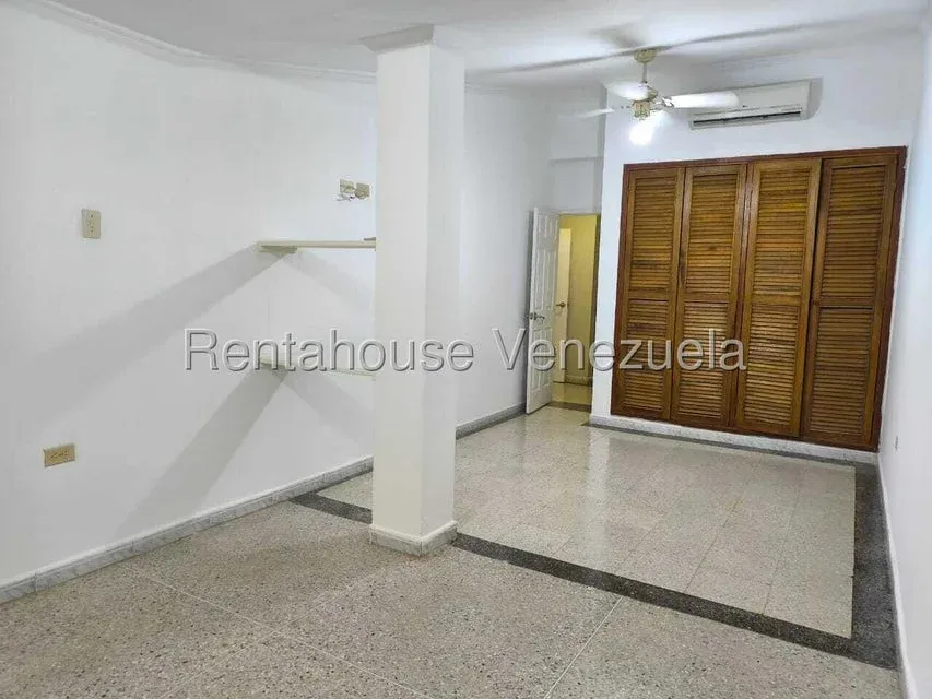 villa cerrada en venta en El Milagro Norte  - 3