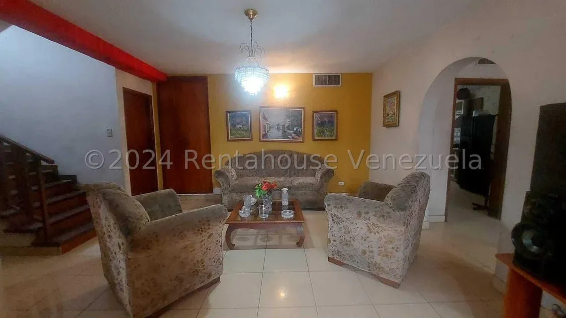 CASA EN VENTA, MARACAIBO URB. CANAIMA 25-1820 - 3