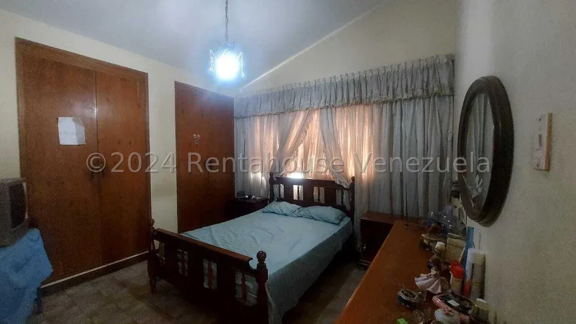 CASA EN VENTA, MARACAIBO URB. CANAIMA 25-1820 - 8