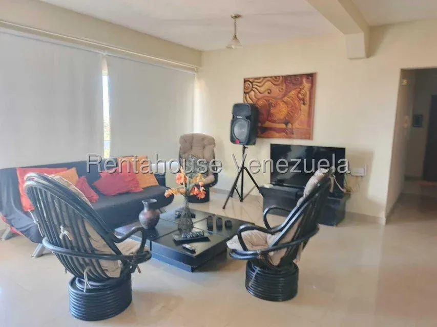 BR    Apartamento EN VENTA en Avenida El Milagro 27-1005 - 7