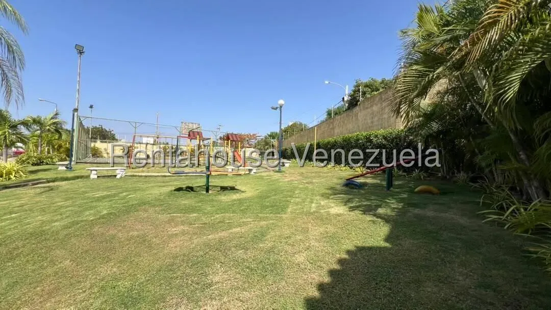   Townhouse en venta en Circunvalacion 2   - 4
