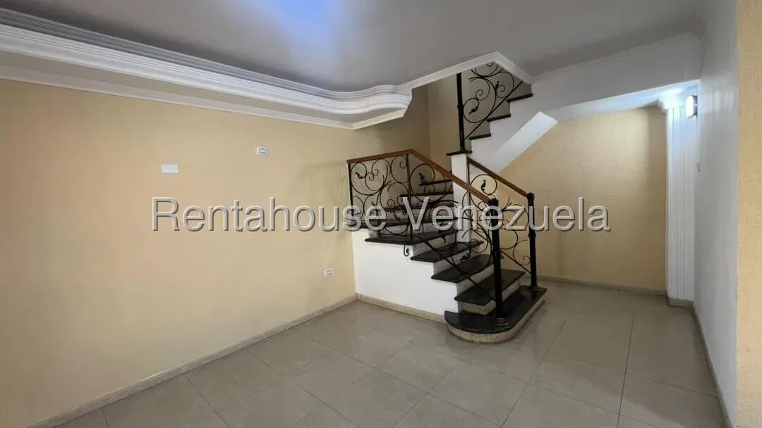   Townhouse en venta en Circunvalacion 2   - 3