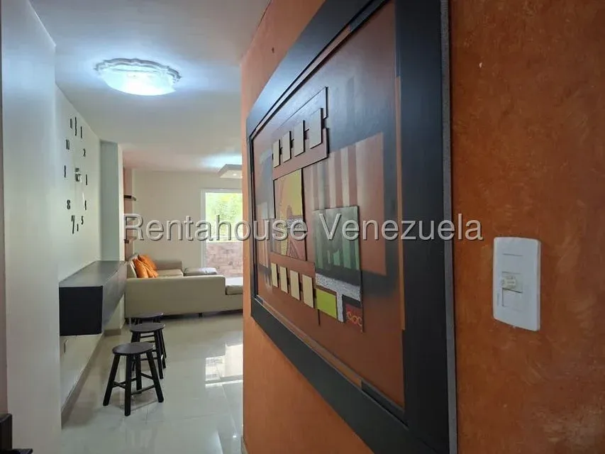 BR    #27-503 apartamento en venta en Avenida Milagro Norte   - 3