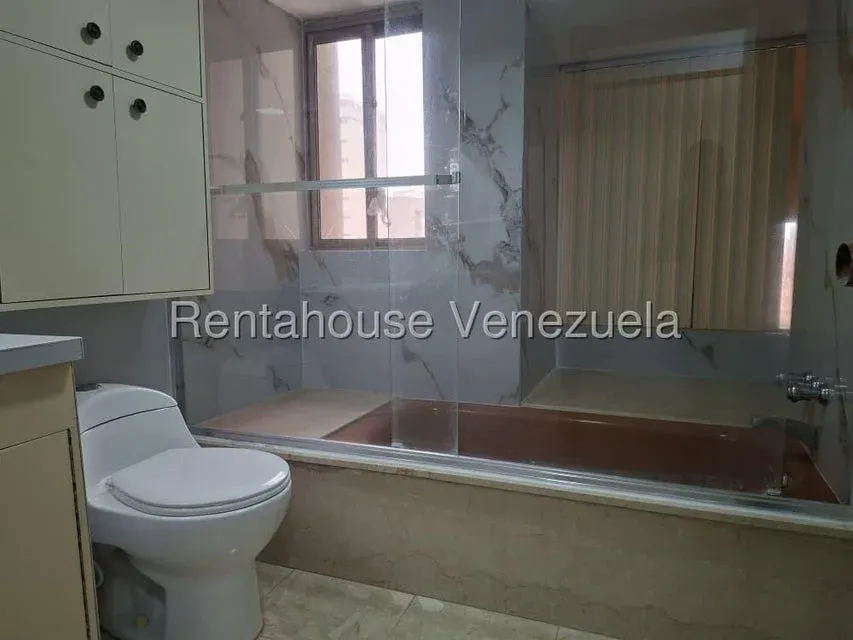 #27-505 apartamento en venta en La Lago  - 10