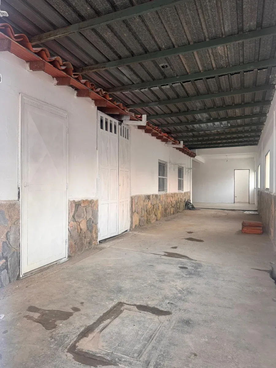 Se Vende Casa con Finacimiento en cuidad alianza Guacara  - 17
