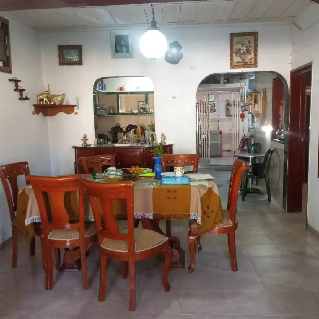 Se vende Casa Comercial en Zona Sur de Valencia  - 5