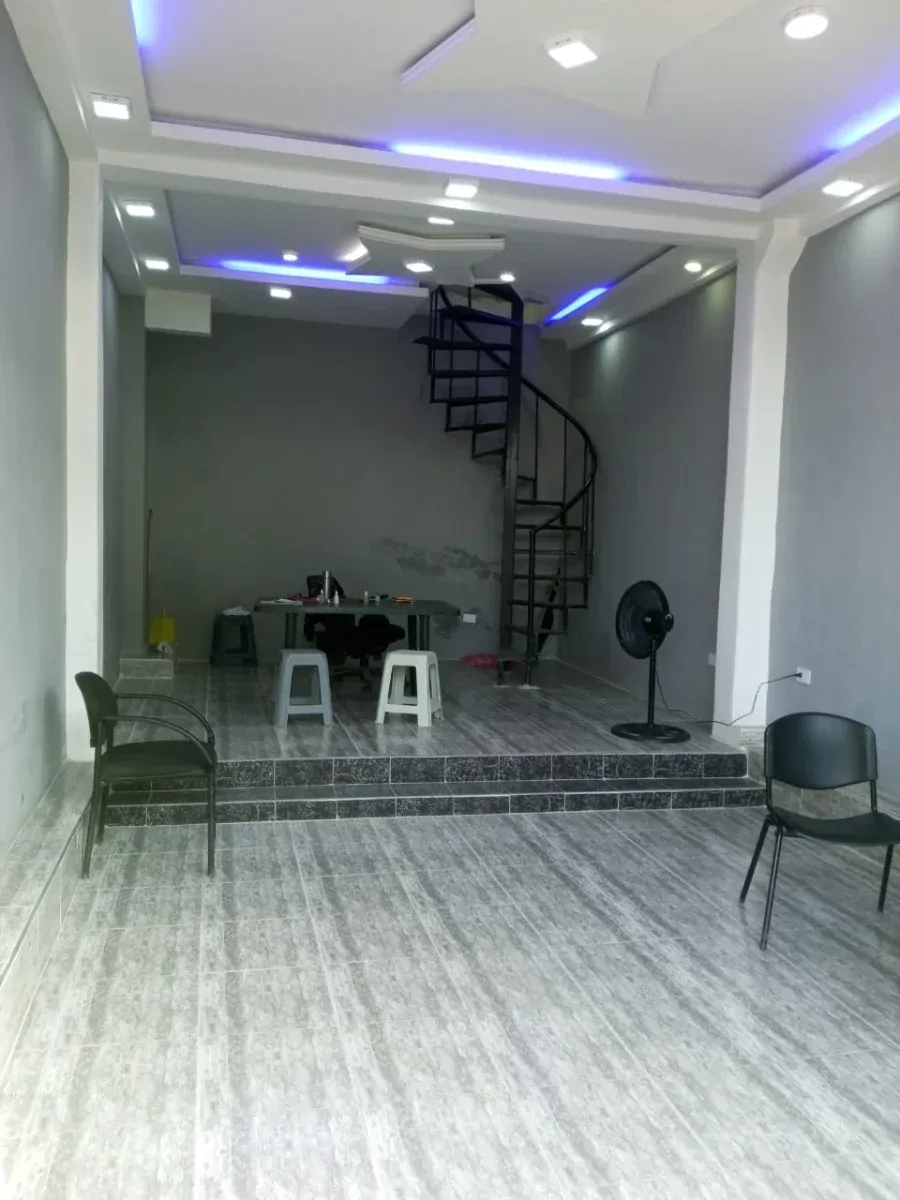En Venta Local Comercial en el centro de Valencia  - 4