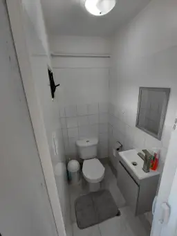 View 16