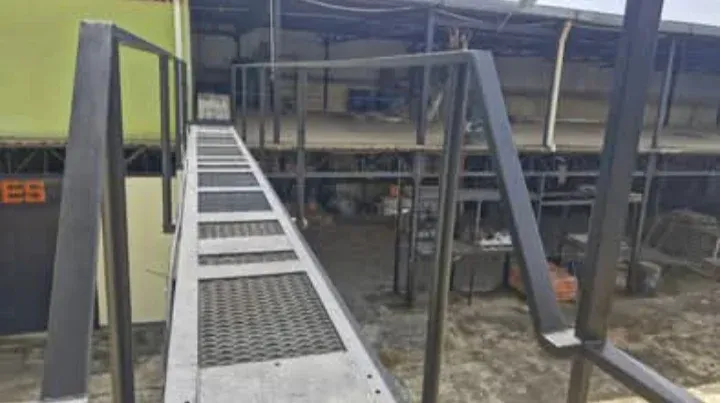 Se vende Galpón en Av Lisandro Alvarado Valencia  - 2