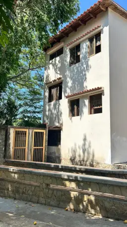 View 1