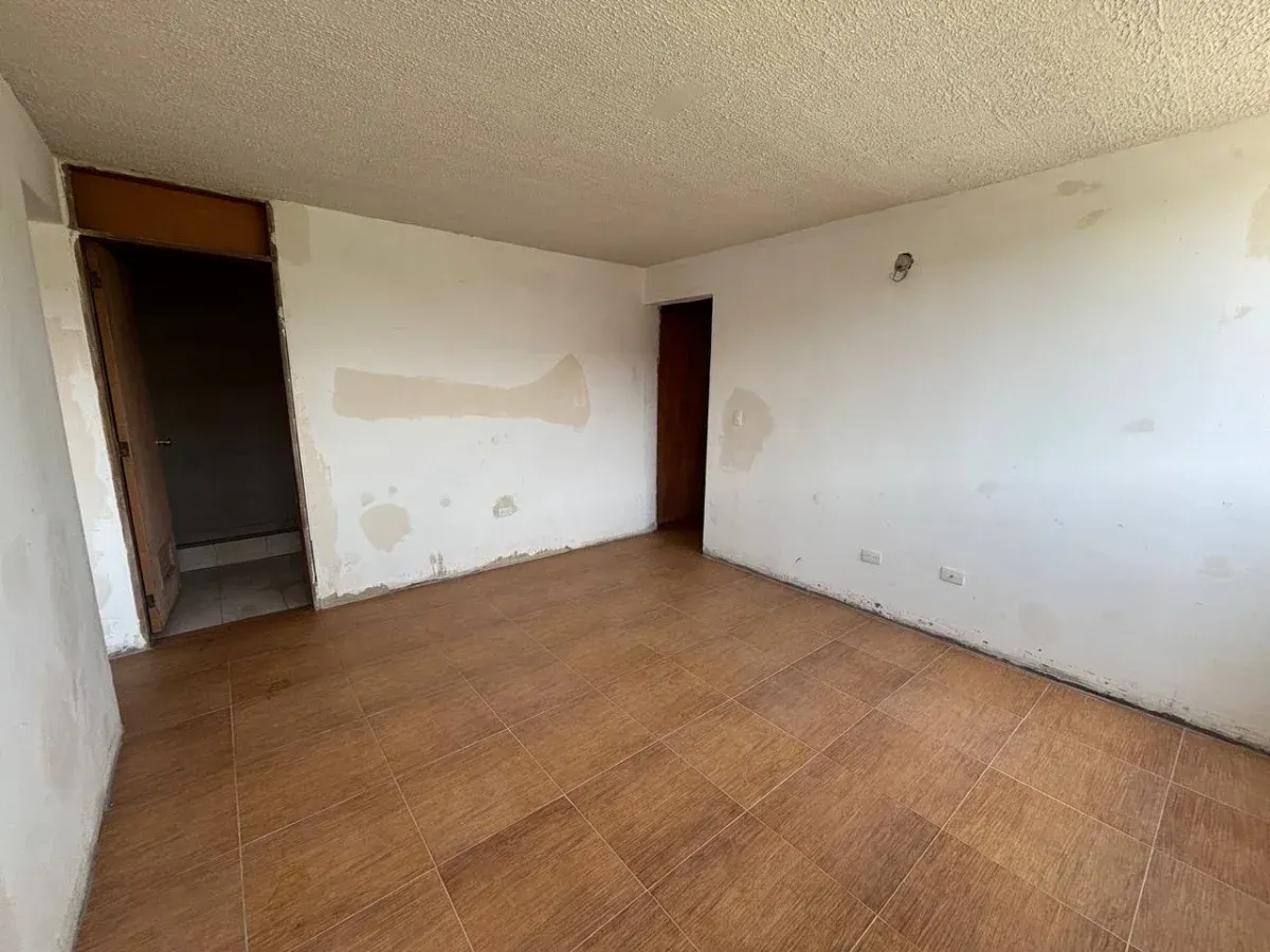 JI 27-1888. EN VENTA APARTAMENTO DE 76m2  EN OBRA LIMPIA UBICADO  EN GUATIRE - 11