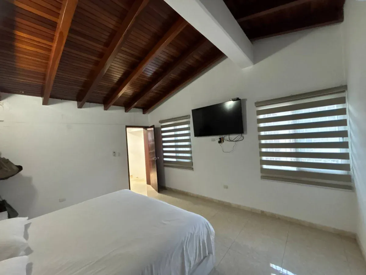 JI 26-19422. ALQUILER DE HERMOSA CASA DE 1637 m2 EN EL PORTAL DEL HATILLO - 16
