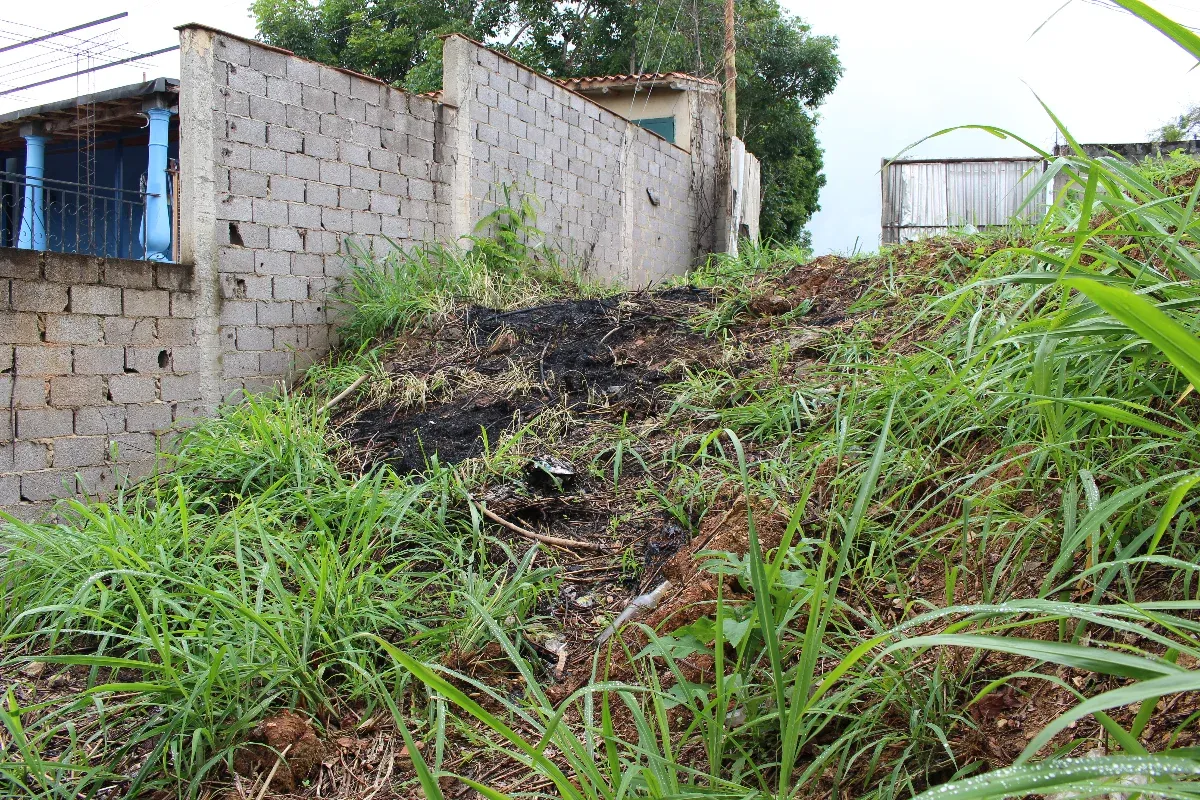 JI 27-3675. EN VENTA LOTE DE TERRENO DE 2.552 m2 UBICADO EN EL HATILLO. - 5