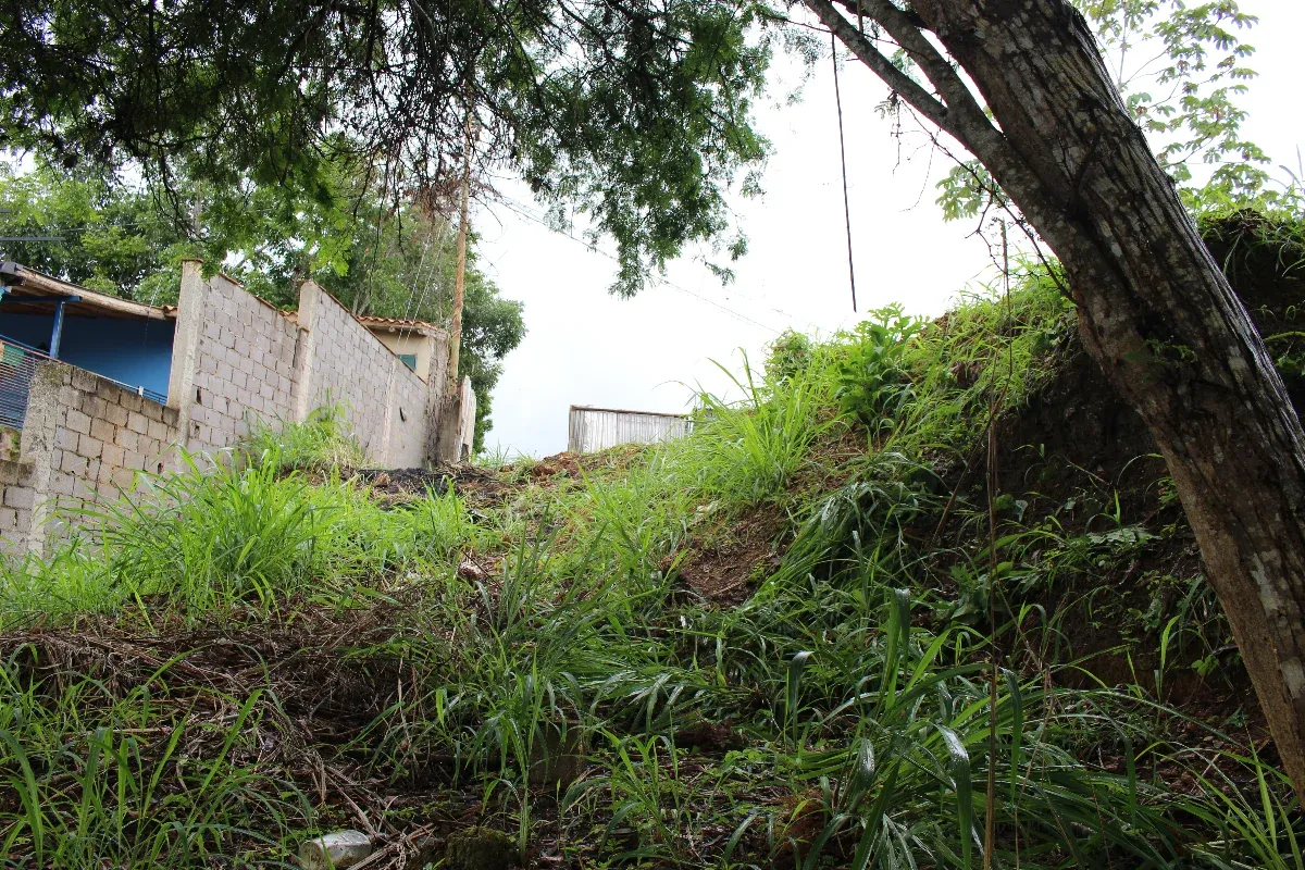 JI 27-3675. EN VENTA LOTE DE TERRENO DE 2.552 m2 UBICADO EN EL HATILLO. - 6