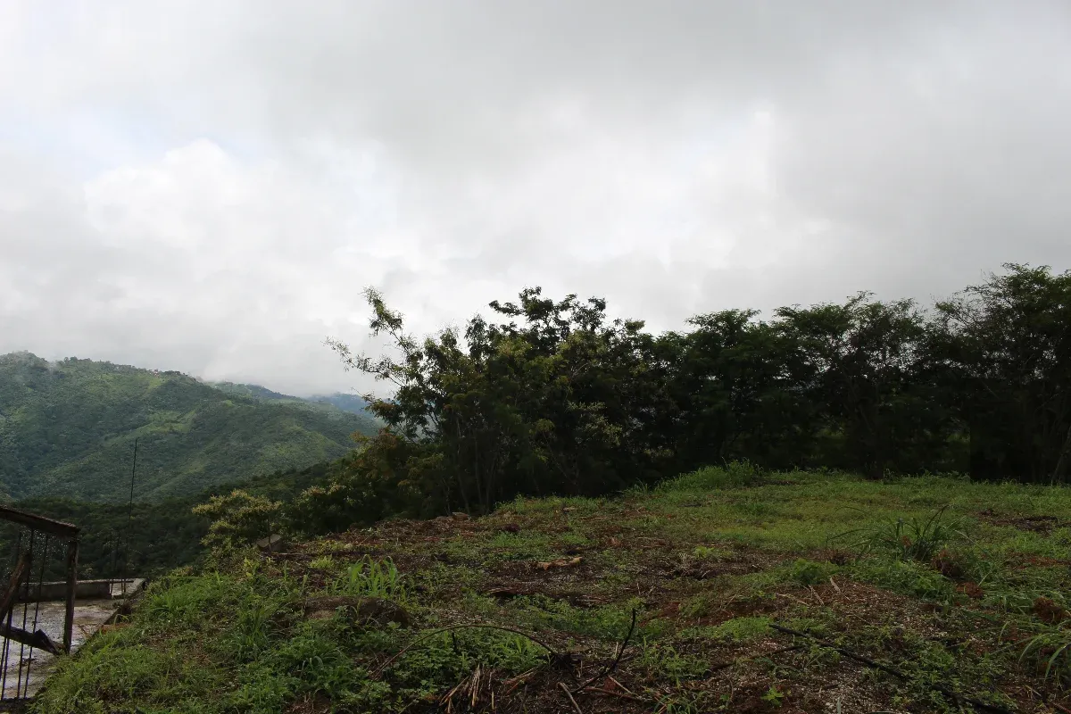 JI 27-3675. EN VENTA LOTE DE TERRENO DE 2.552 m2 UBICADO EN EL HATILLO. - 13