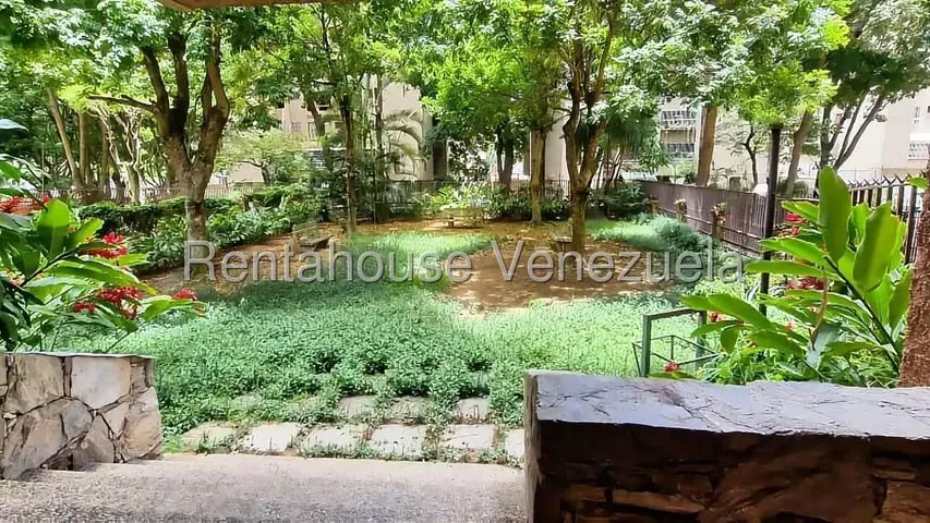 JI 27-3997. EN VENTA APARTAMENTO DE 136M2 UBICADO EN LA URBINA - 3